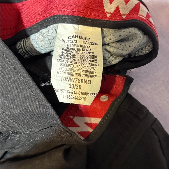 Wrangler Men's Dark Green Cargo Pants - Picture 3 of 7